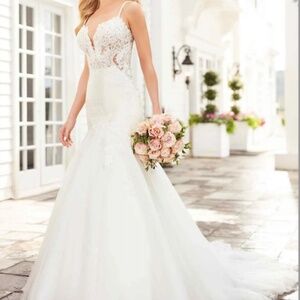 Martina Liana 906 Wedding Dress